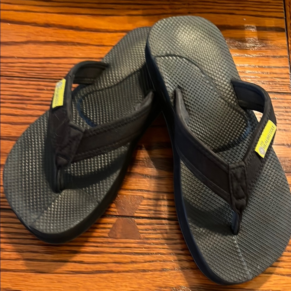 The Healing Sole Original Flip Flop for plantar fasciitis retired